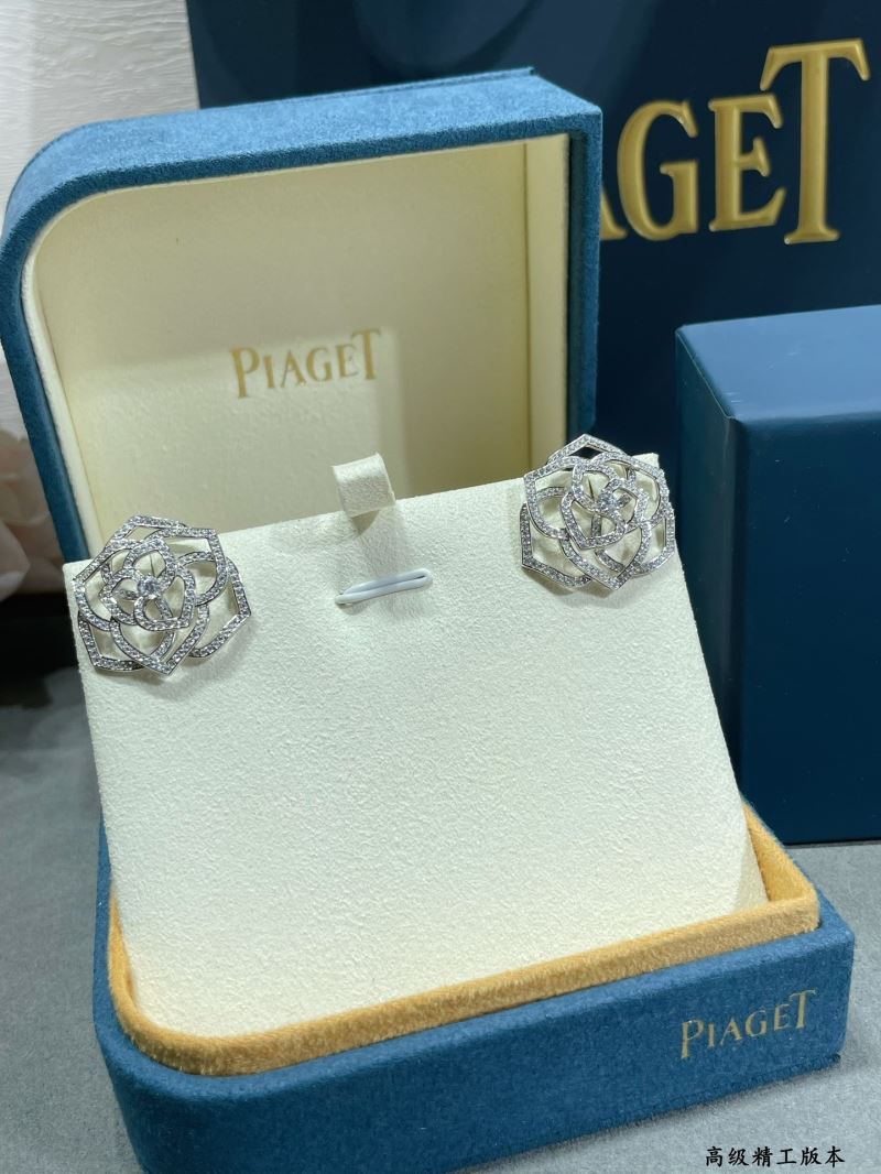 PIAGET